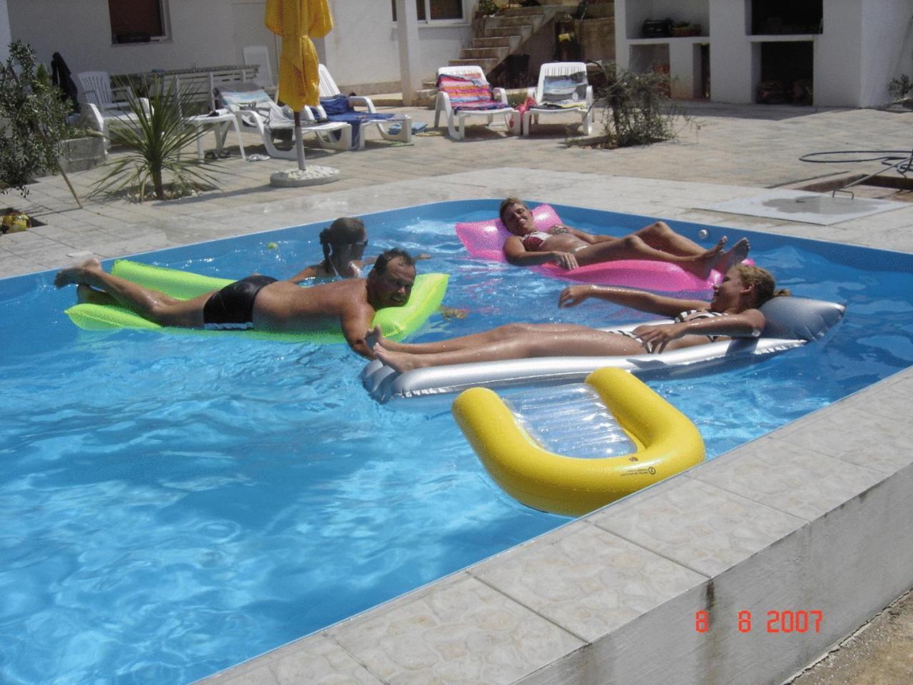 Apartments Villa Goja Trogir Bagian luar foto